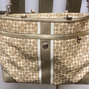 COACH LARGE TOTE / DIAPER BAG XL
